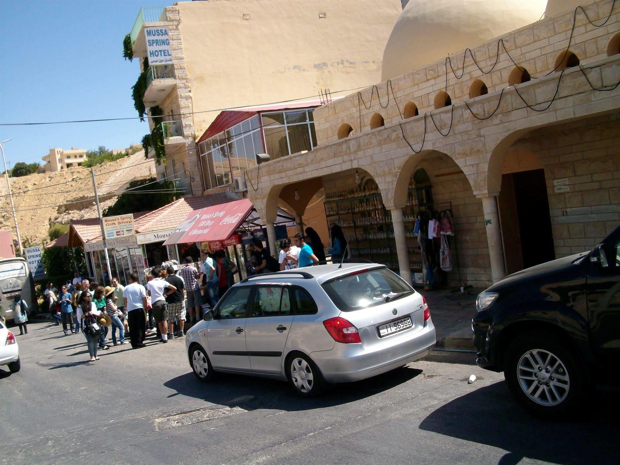 Mussa Spring Hotel Wadi Musa Exterior photo